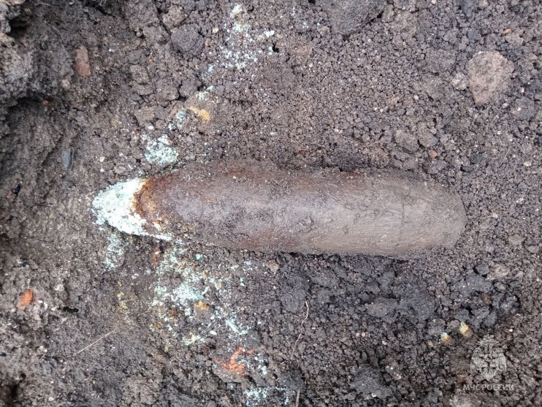 В селе Шляхово Корочанского района на улице Ореховая обнаружен взрывоопасный предмет